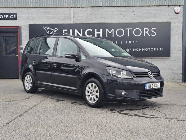 Volkswagen Touran MPV, Diesel, 2015, Black