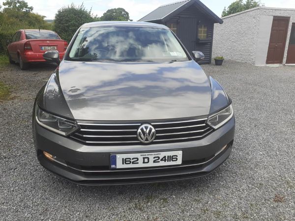 Volkswagen Passat Saloon, Diesel, 2016, Grey
