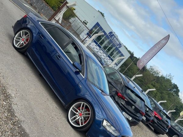 Audi A4 Saloon, Diesel, 2014, Blue