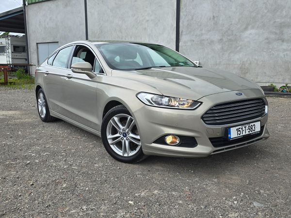 Ford Mondeo Hatchback, Diesel, 2015, Silver