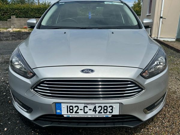 Ford Focus Saloon, Petrol, 2018, Grey