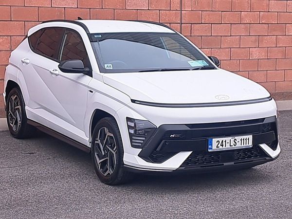 Hyundai KONA SUV, Petrol, 2024, White