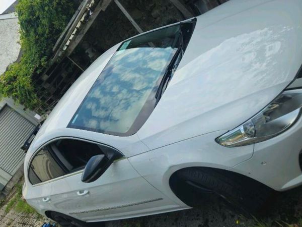 Volkswagen Passat Coupe, Diesel, 2009, White