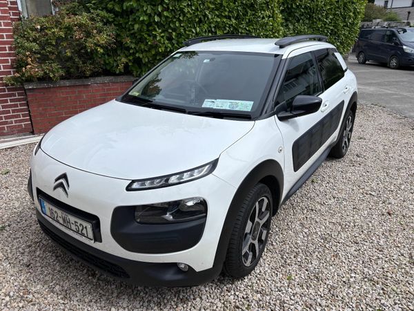 Citroen C4 Cactus Hatchback, Diesel, 2016, White