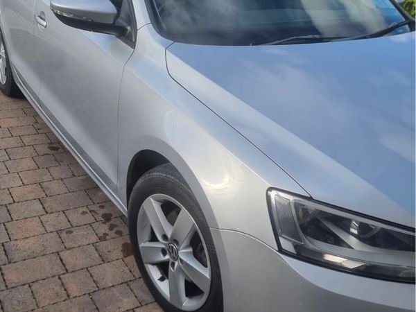 Volkswagen Jetta Saloon, Diesel, 2015, Silver