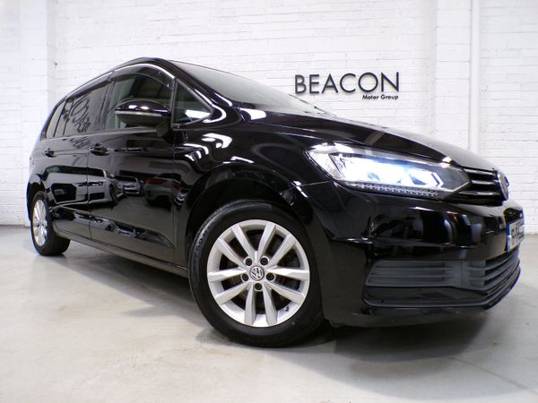 Volkswagen Touran MPV, Petrol, 2016, Black