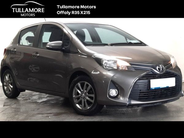 Toyota Yaris Hatchback, Diesel, 2016, Grey