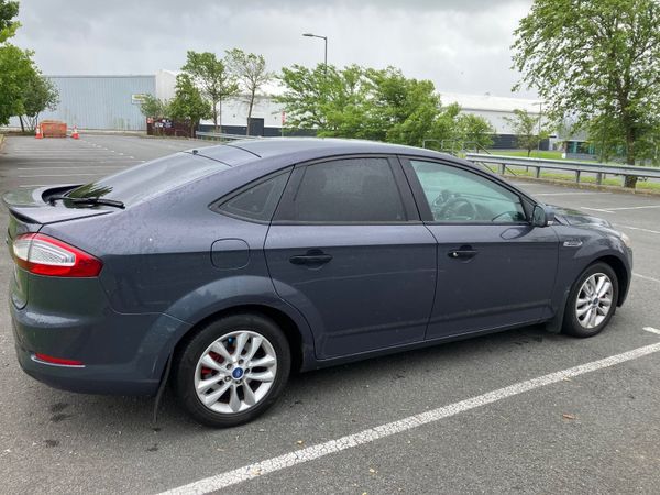 Ford Mondeo Hatchback, Diesel, 2012, Blue