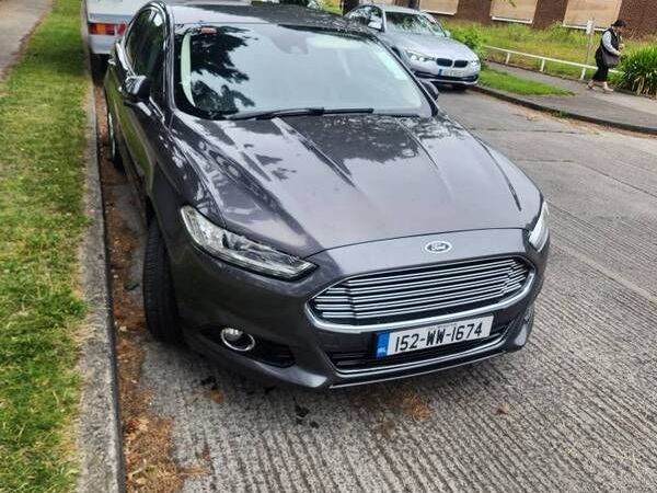 Ford Mondeo Hatchback, Diesel, 2015, Grey
