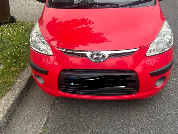 Hyundai i10 Hatchback, Petrol, 2010, Red