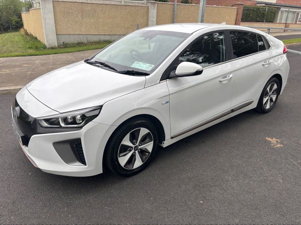 Hyundai IONIQ Hatchback, Electric, 2017, White