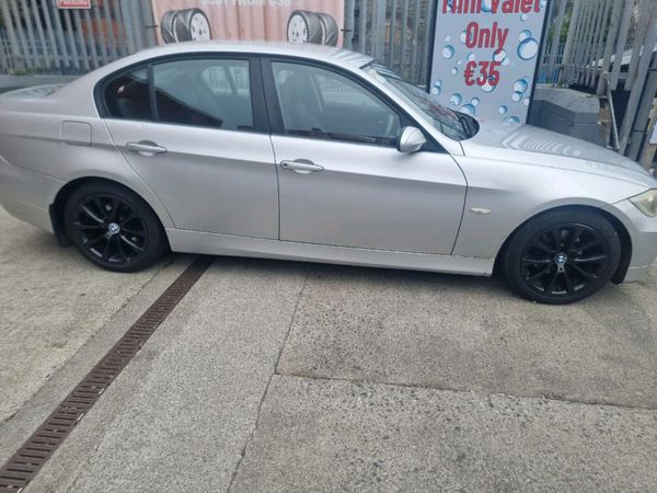 BMW 3-Series Saloon, Petrol, 2009, Silver