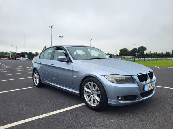 BMW 3-Series Saloon, Diesel, 2011, Blue