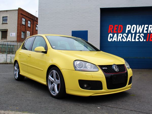 Volkswagen Golf Hatchback, Petrol, 2009, Yellow