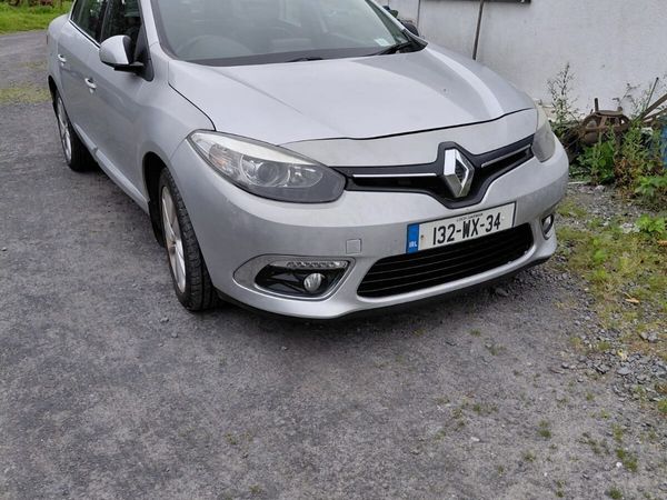 Renault Fluence Saloon, Diesel, 2013, Silver