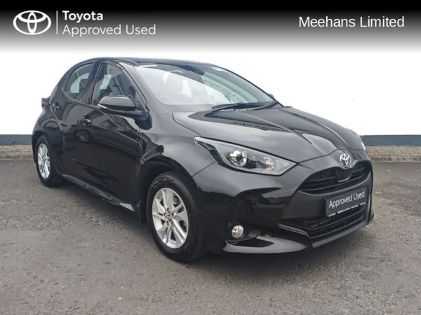Toyota Yaris Hatchback, Petrol, 2024, Black