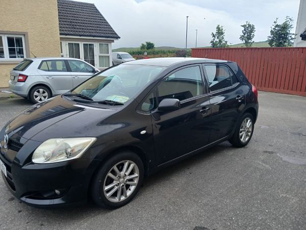 Toyota Auris Hatchback, Diesel, 2008, Black