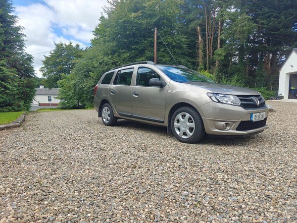 Dacia Logan Estate, Diesel, 2015, Gold