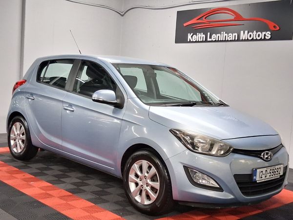 Hyundai i20 Hatchback, Petrol, 2012, Blue