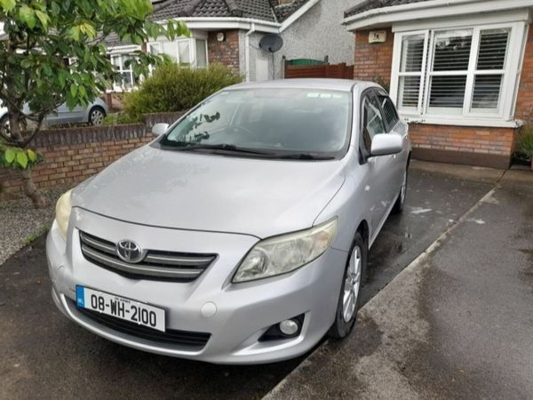 Toyota Corolla Saloon, Petrol, 2008, Silver