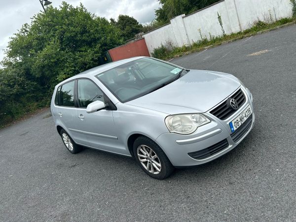 Volkswagen Polo Hatchback, Petrol, 2008, Silver