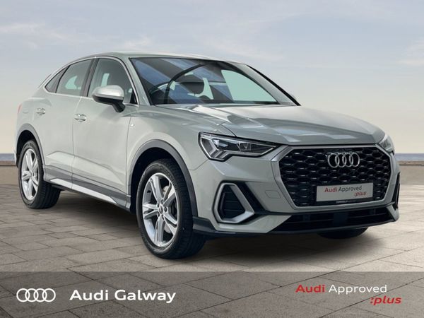 Audi Q3 SUV, Petrol, 2023, Grey