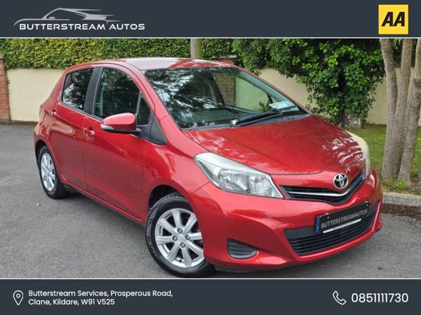 Toyota Yaris Hatchback, Petrol, 2012, Red