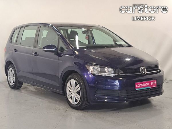 Volkswagen Touran Hatchback, Petrol, 2019, Blue