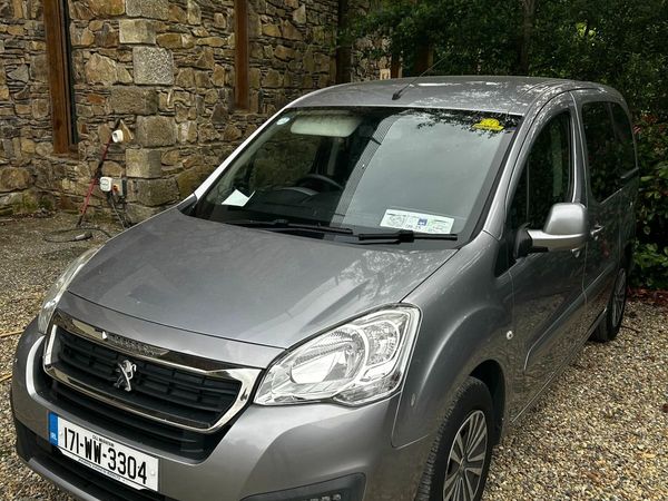 Peugeot Partner MPV, Diesel, 2017, Grey