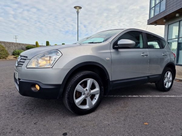 Nissan Qashqai Hatchback, Diesel, 2010, Silver