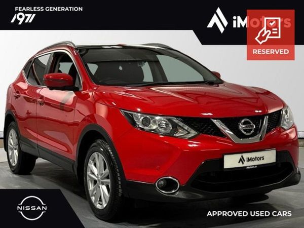 Nissan Qashqai SUV, Diesel, 2017, Red