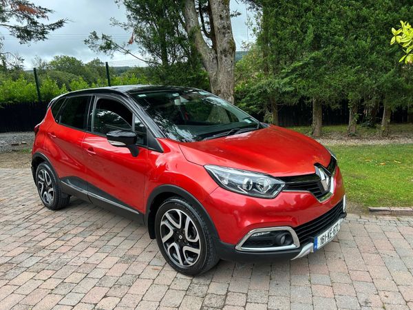 Renault Captur Hatchback, Diesel, 2016, Red