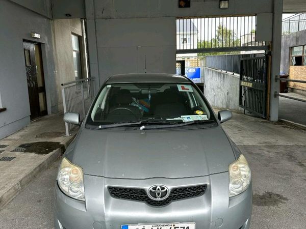 Toyota Auris Hatchback, Petrol, 2008, Grey