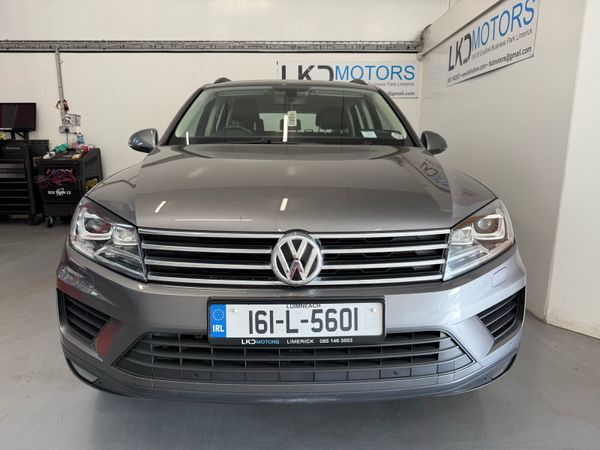 Volkswagen Touareg SUV, Diesel, 2016, Grey