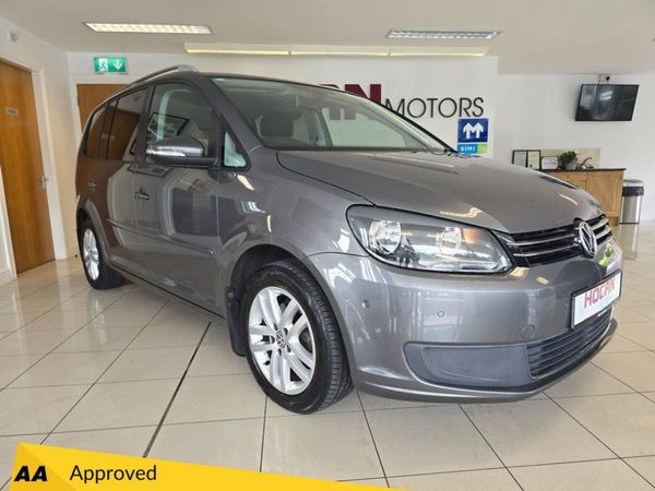 Volkswagen Touran MPV, Diesel, 2015, Grey