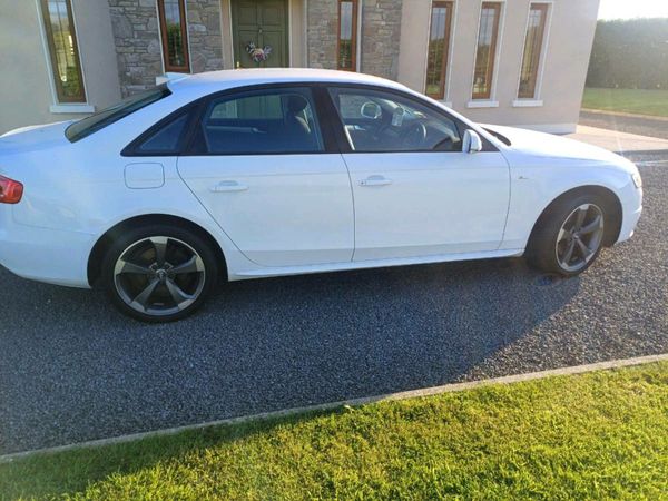 Audi A4 Saloon, Diesel, 2011, White