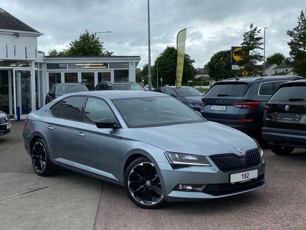 Skoda Superb Hatchback, Diesel, 2019, Grey