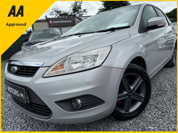 Ford Focus Hatchback, Diesel, 2009, Silver