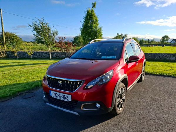 Peugeot 2008 Estate, Petrol, 2019, Red