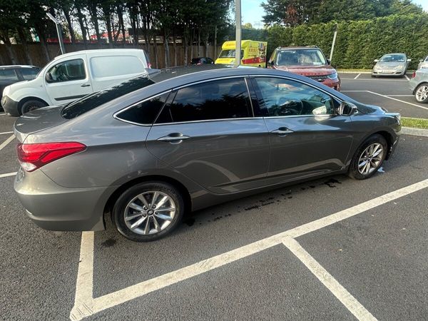 Hyundai i40 Saloon, Diesel, 2016, Silver