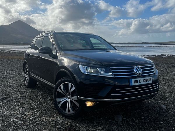 Volkswagen Touareg SUV, Diesel, 2016, Black
