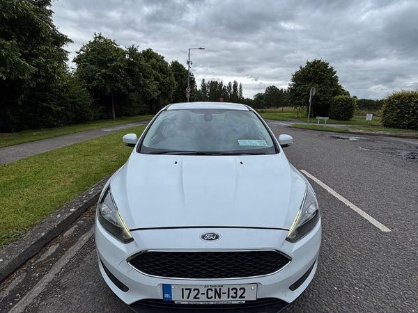 Ford Focus Saloon, Diesel, 2017, White