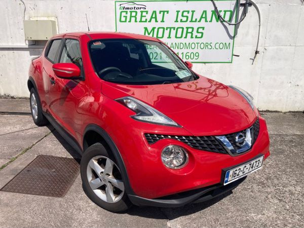 Nissan Juke Hatchback, Petrol, 2016, Red