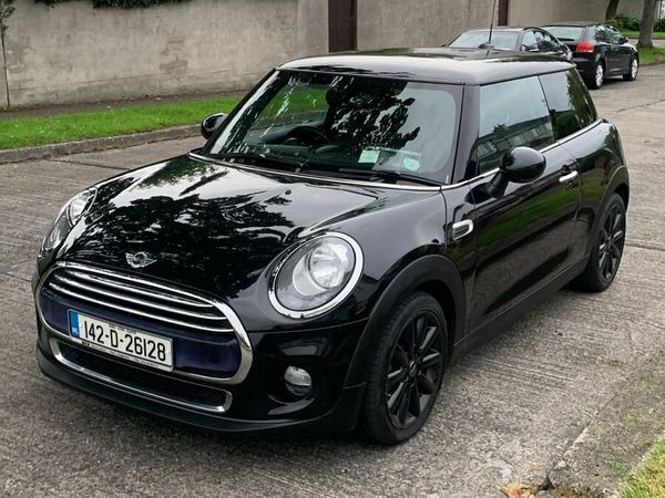 Mini Cooper Hatchback, Diesel, 2014, Black