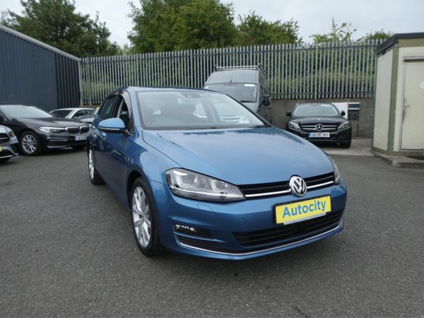 Volkswagen Golf Hatchback, Petrol, 2016, Blue