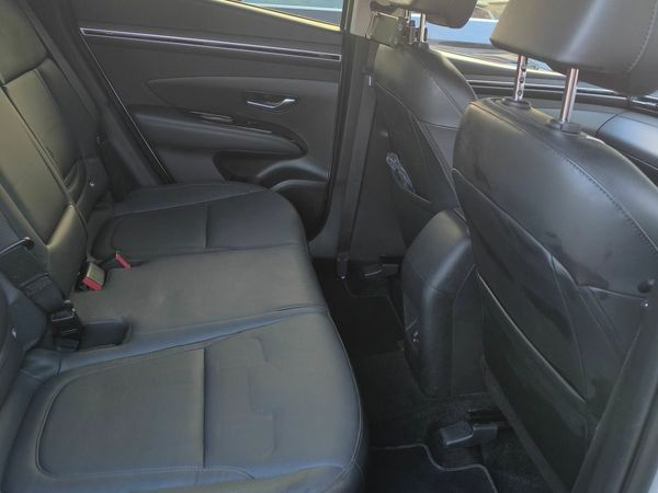 Hyundai Tucson SUV, Petrol Hybrid, 2023, White