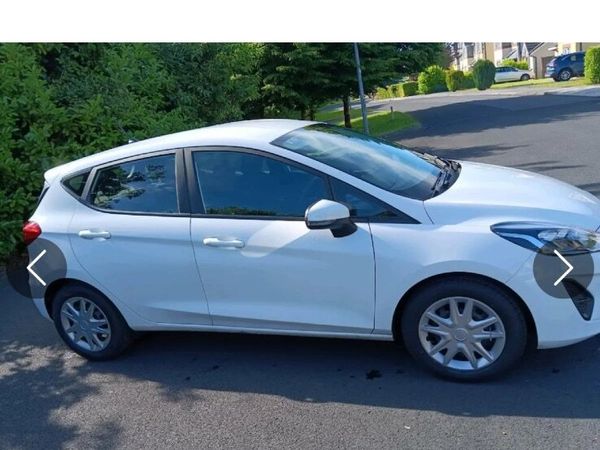 Ford Fiesta Hatchback, Petrol, 2019, White