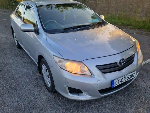 Toyota Corolla Saloon, Petrol, 2007, Silver
