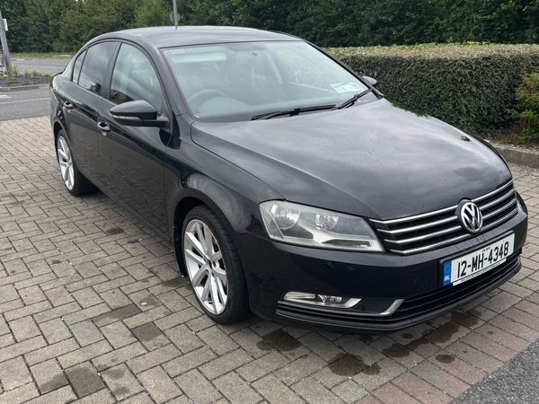 Volkswagen Passat Saloon, Diesel, 2012, Black