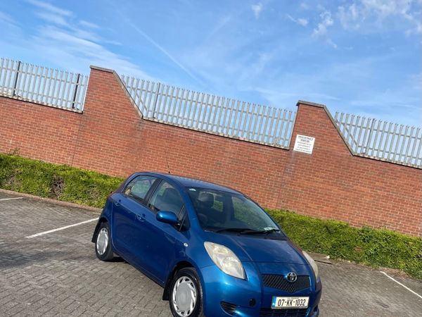 Toyota Yaris Hatchback, Petrol, 2007, Blue